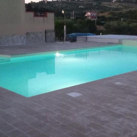 Villa Le Torri Racalmuto Exteriör bild